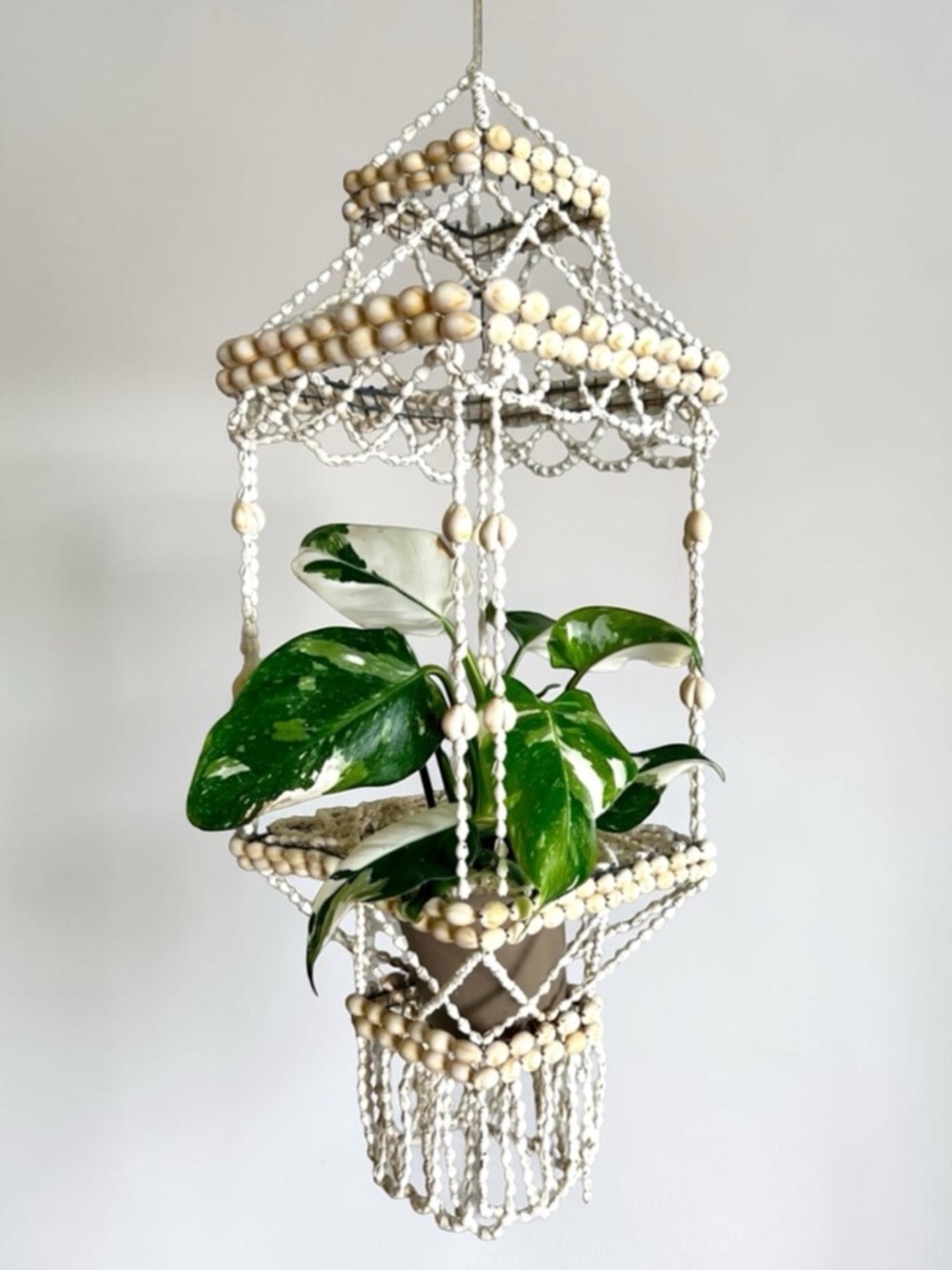 Vintage Boho Cowrie Shell Hanging Planter